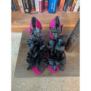 $435 TIBI open-toe flower T-strap pink/black heels shoes Italy women's 7B